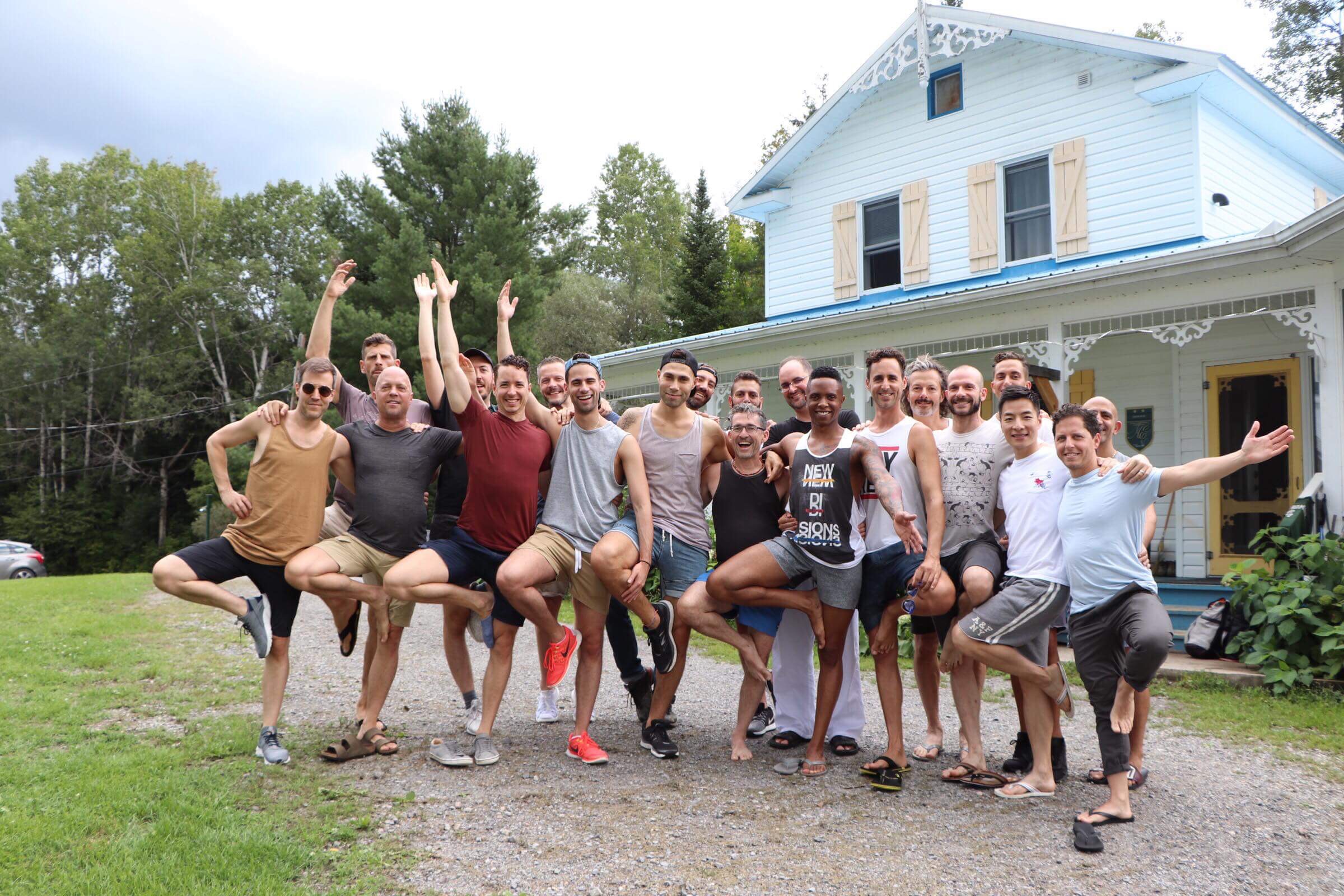 Yoga retreat queer men Quebec countryside